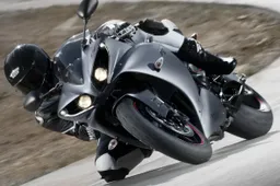 Yamaha YZF R1 2012