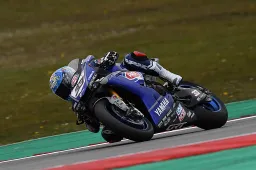 Superbike Assen, Prove 3: Marco Melandri al buio "Yamaha aiutami!"