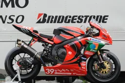 Superbike: tre gare per Yoshimura Suzuki, a Imola con Sakai