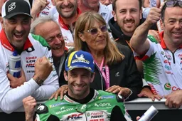 MotoGP, Zarco e la mamma portafortuna: "Non era mai venuta ad una gara..."