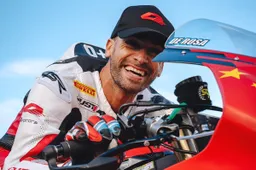 Supersport, QJ Motor SKR800, De Rosa: "Un notevole passo avanti"