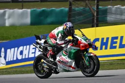 MotoGP, Albesiano (HRC): il motivo degli incidenti in pista