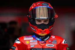 MotoGP, Marc Marquez: "Hanno tagliato un osso per tornare in pista"