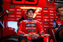 MotoGP, Marc Marquez operato: ecco come sta il campione 2025