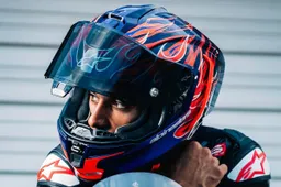 Alpinestars: l'edizione limitata di casco e stivali ispirati a Jorge Martin, campione MotoGP 2024