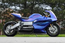 La moto più costosa sul mercato 2025? È la MTT 420RR, costa quanto un appartamento!