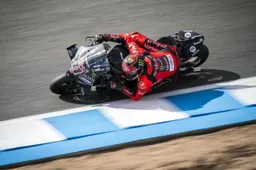 Superbike Test Jerez, giorno 2: classifica ore 14, Bulega stacca tutti