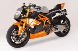 MotoAmerica Super Hooligans: la sfida tra elettrico e benzina