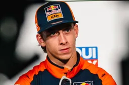 MotoGP, Pedro Acosta: "Picchiato da un signore in pensione"