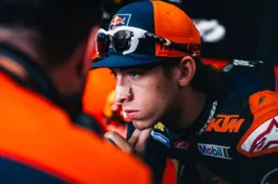 MotoGP, Acosta chiede uno sforzo a KTM: "Piangere non serve"