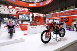 RCB compie 30 anni, festa a EICMA 2025 con un'edizione limitata in anteprima