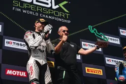 Supersport, Renzi Corse tra i big: doppio trionfo in un 2025 che segna la svolta