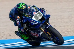 Supersport Jerez: Manzi dà spettacolo, il trionfo del pilota vero