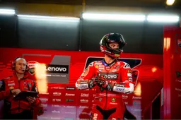 Ducati-Bagnaia in bilico? Tardozzi: "Dovremo parlare tra noi"