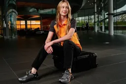 McLaren, ritorno di un cognome leggendario: Ella Häkkinen entra in academy e sogna la F1 dal 2027