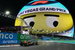 Dal tombino di Sainz allo show totale: perché il nuovo circuito di Las Vegas è la mossa più azzeccata della Formula 1 USA