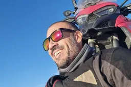 Paolo Pirozzi: terzo giro del mondo e 1 milione di km con Ducati