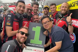 De Rosa trascina QJ Motor: rivoluzione in Supersport 2025, sviluppo lampo e sogno podio nel 2026