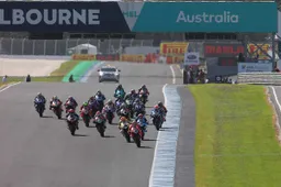 Mondiale SBK 2026, ufficiale il nuovo format dei weekend: ecco cosa cambierà