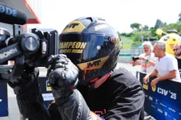 Marcos Ruda salto nel CIV Sportbike 2026: con Triumph per stupire