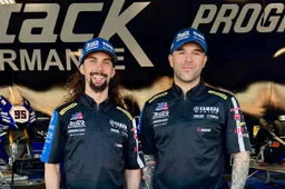 MotoAmerica Superbike: JD Beach and Bobby Fong together on the Yamaha Attack Performance team
