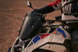 Maxi enduros, minimal off-road: in the city, just happy-hour explorers