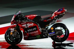 Ducati GP26: a new holeshot device to beat Aprilia