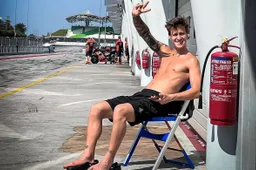 “Troppe chiacchiere”: Quartararo spegne i gossip, ma il mercato 2027 è già in fiamme