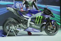 Monster Energy Yamaha MotoGP a tutto V4: è l'inizio di una nuova era