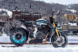 MV Agusta unveils the Rush Titanium: the ultimate hyper-naked in just 300 numbered units
