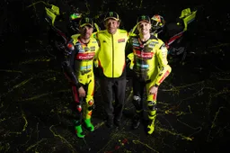 Valentino Rossi "avvisa" Di Giannantonio e Morbidelli: piloti VR46 sotto pressione