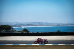 Practice 1: Bulega's overwhelming dominance, Dixon undergoes surgery