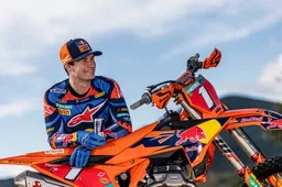 MX2, Laengenfelder stays in orange: KTM contract renewal to chase a second World title
