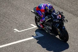 Toprak Razgatlioglu wrong-footed at Sepang: "It wasn't nice to see myself there