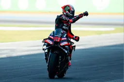 Bezzecchi ready to challenge Marquez: "I'm not afraid of him"