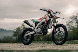 Bimota-Kawasaki oltre la Superbike: la super enduro BX450 per dominare l’offroad