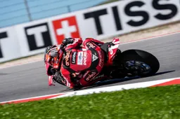 Portimao: Nicolò Bulega Superpole da record rimette a cuccia lo scudiero