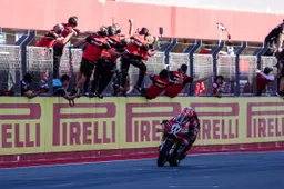 SBK Portimao: Bulega martello implacabile, senza storia anche la Sprint