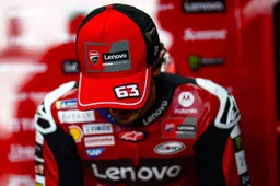 Disastro a Buriram, Bagnaia sogna già l'Aprilia: "Non siamo i più veloci"