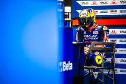 Moto2, sanzione dura per Ferrandez dopo il botto di Austin: a Jerez scatta dalla pit lane