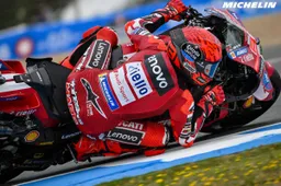 Qualifiche MotoGP Jerez: Marquez strappa la pole a Zarco, 4° Bezzecchi