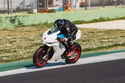 Luca Vitali si fa il team per correre nel CIV Superbike 2026
