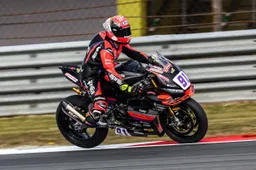 Sportbike Most Gara 1: Matteo Vannucci festeggia la prima vittoria con Aprilia