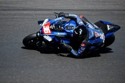 Divorzio tra Gabellini e GAS Racing nel CIV Superbike: arriva Krummenacher?