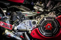 SBK, Ducati ancora penalizzata: da Most nuova riduzione del flusso carburante