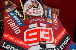 GP Francia: Jorge Martin leader del Warm Up, Marc Marquez si opera oggi