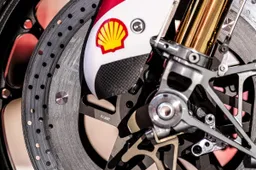 Superbike and experimentation: how will Brembo's carbon-ceramic brake discs perform?