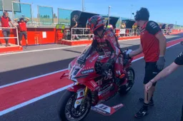 SBK Misano Prove 1: Bulega si porta avanti sulla pista "maledetta", Ducati senza limiti