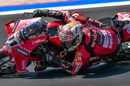 SBK Misano: Bulega uno squalo in Adriatico, gara 1 è marcia trionfale