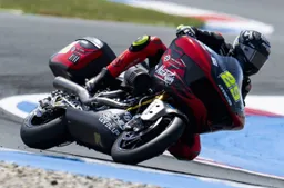 Iannone attacca ma è d’argento: show Bagger ad Assen, com'è andata Gara 2